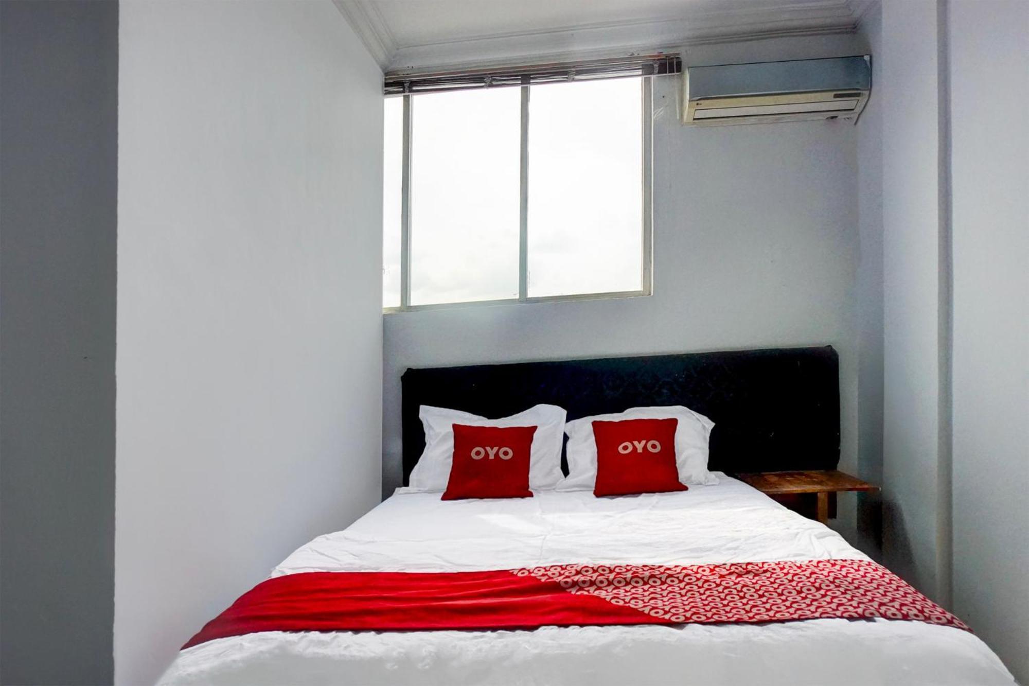 Hotel O Medan City Center Near Plaza Medan Fair Bagian luar foto