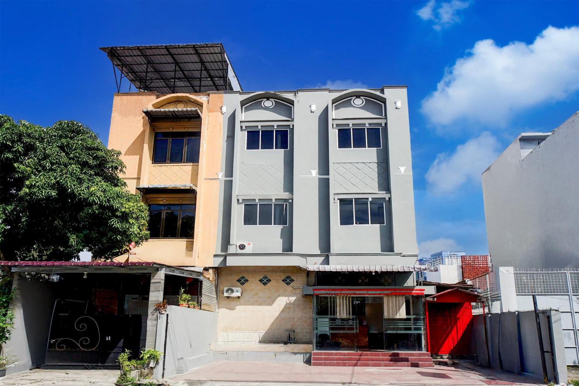 Hotel O Medan City Center Near Plaza Medan Fair Bagian luar foto
